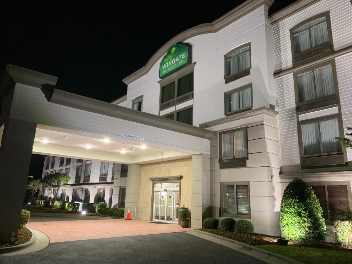 Hotel Wingate By Wyndham Southport Exterior foto